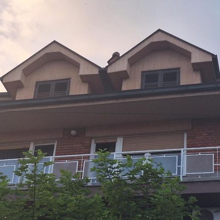 Danica I Vuk Appartement Ni Buitenkant foto