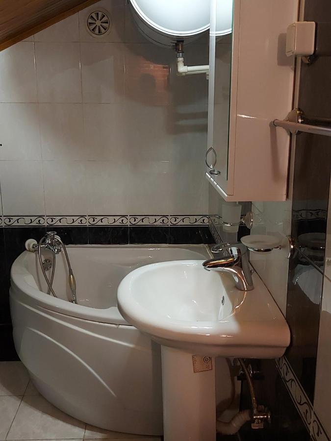 Danica I Vuk Appartement Ni Buitenkant foto